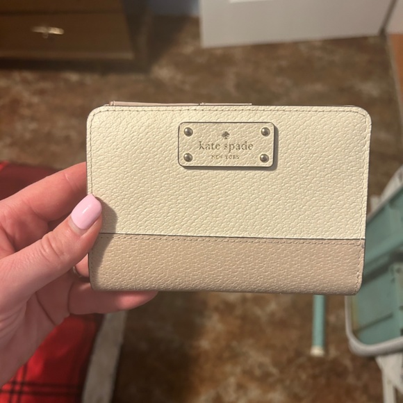 Kate Spade Purse and Wallet Set - Picture 6 of 11